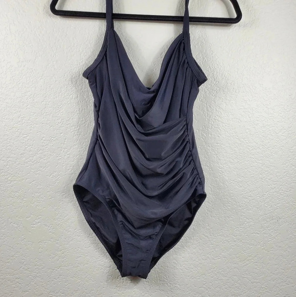 Caribbean Joe Black Womens One Piece Ruched Swimsuit Sz 8 Summer Beach Resort - Picture 1 of 4